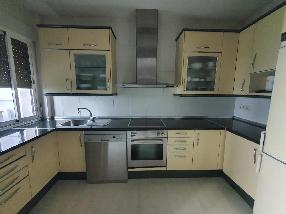 Teo Apartment ปัมโปลนา ภายนอก รูปภาพ